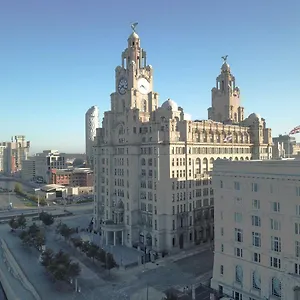 Joyce's Apartment Liverpool